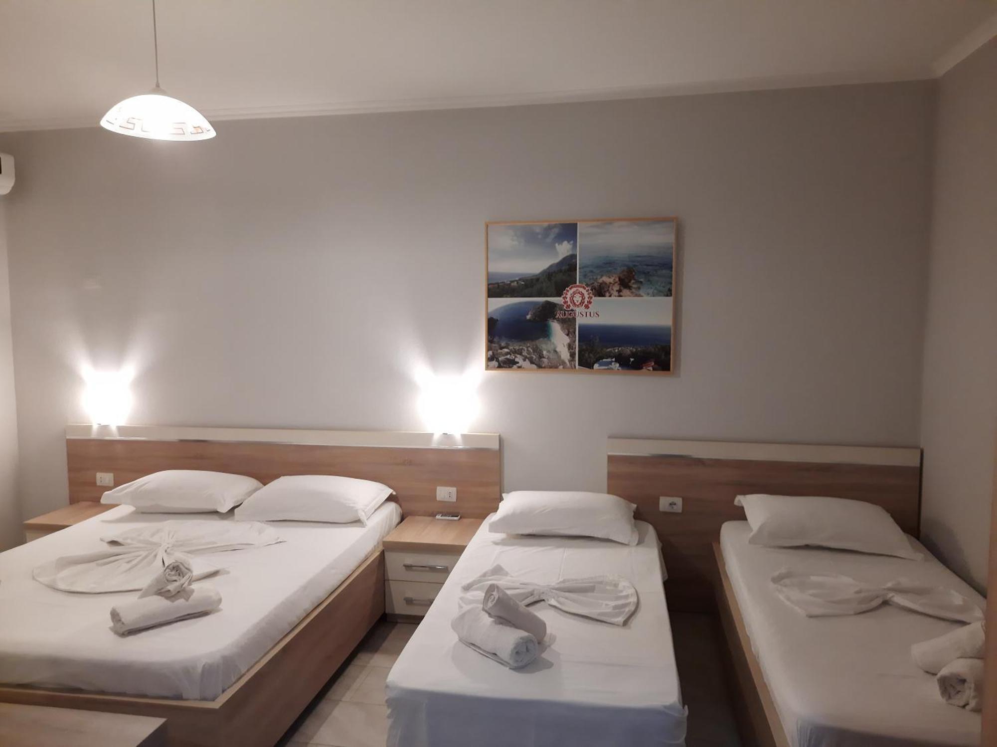 Augustus Hotel Dhërmi Zimmer foto